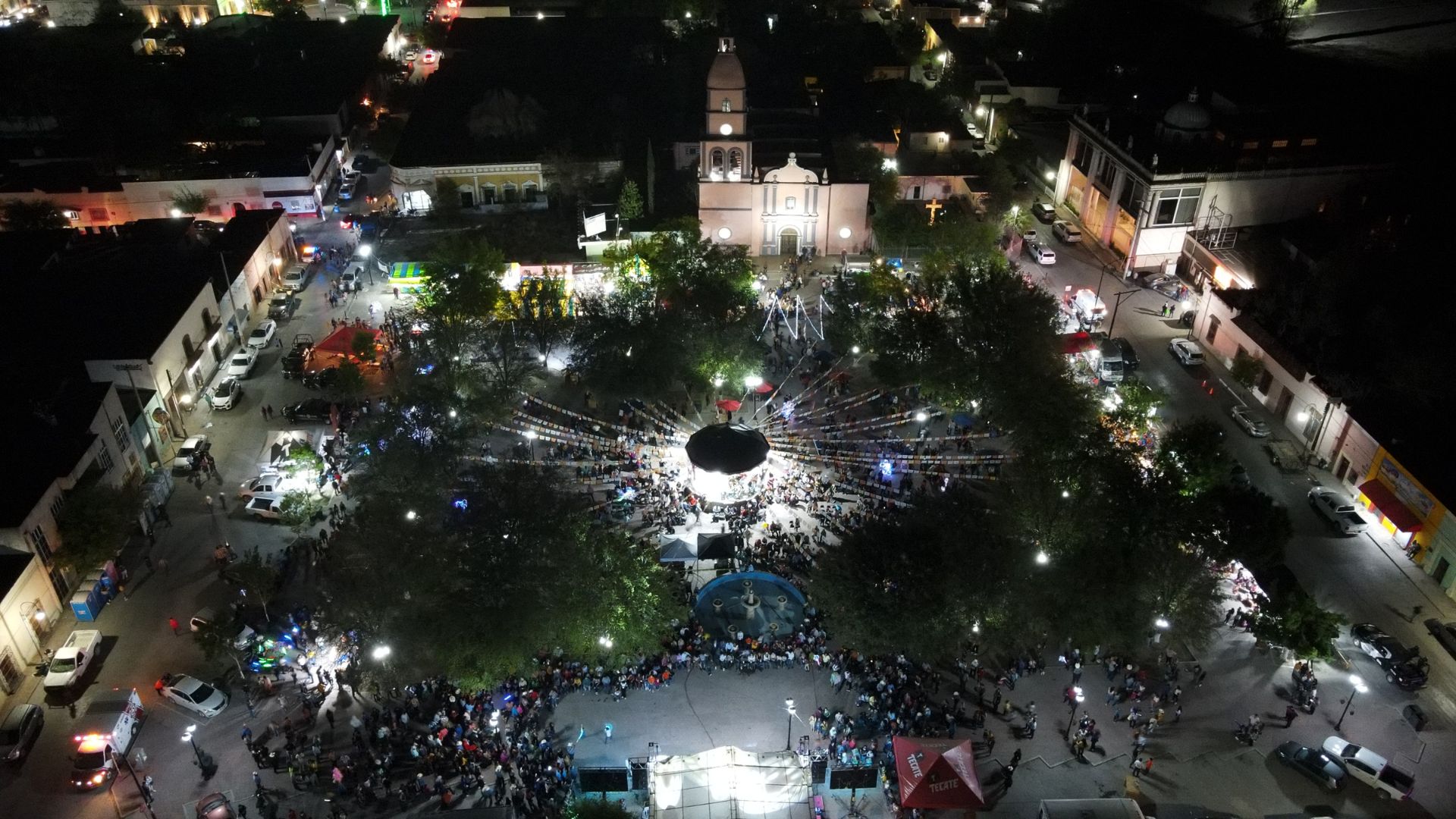 Plaza Zaragoza y Casco del Centro Histórico