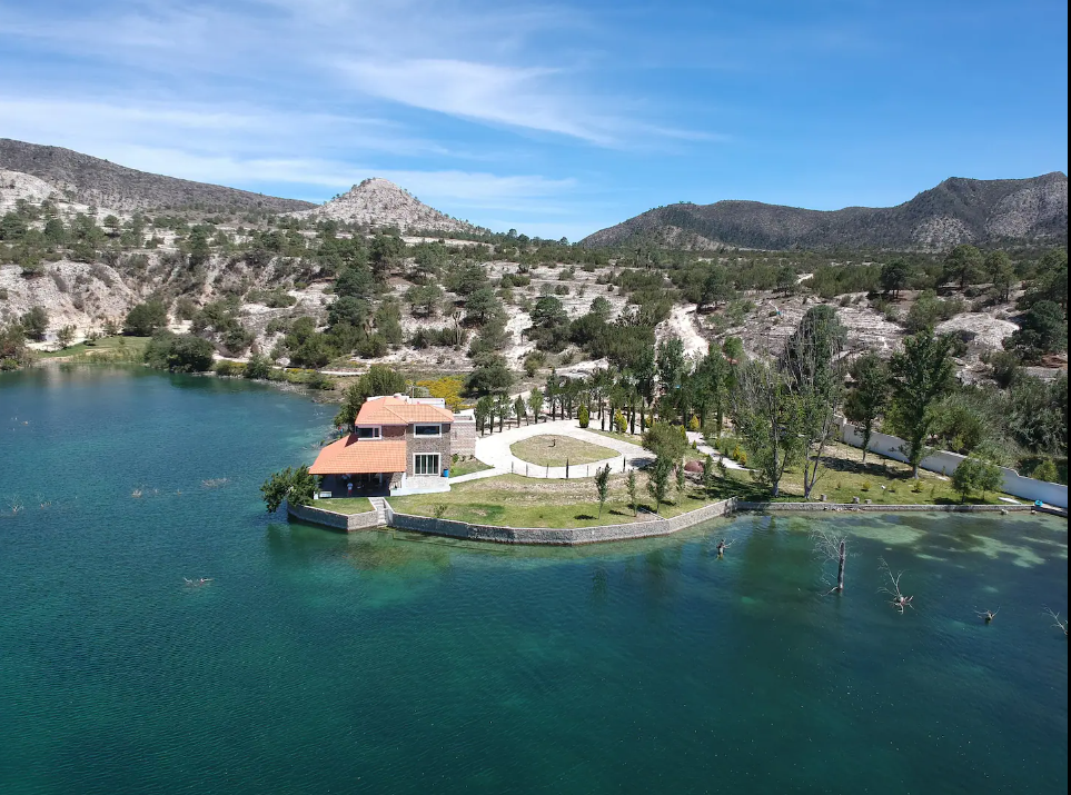 Laguna Labradores y Pozo del gavilán