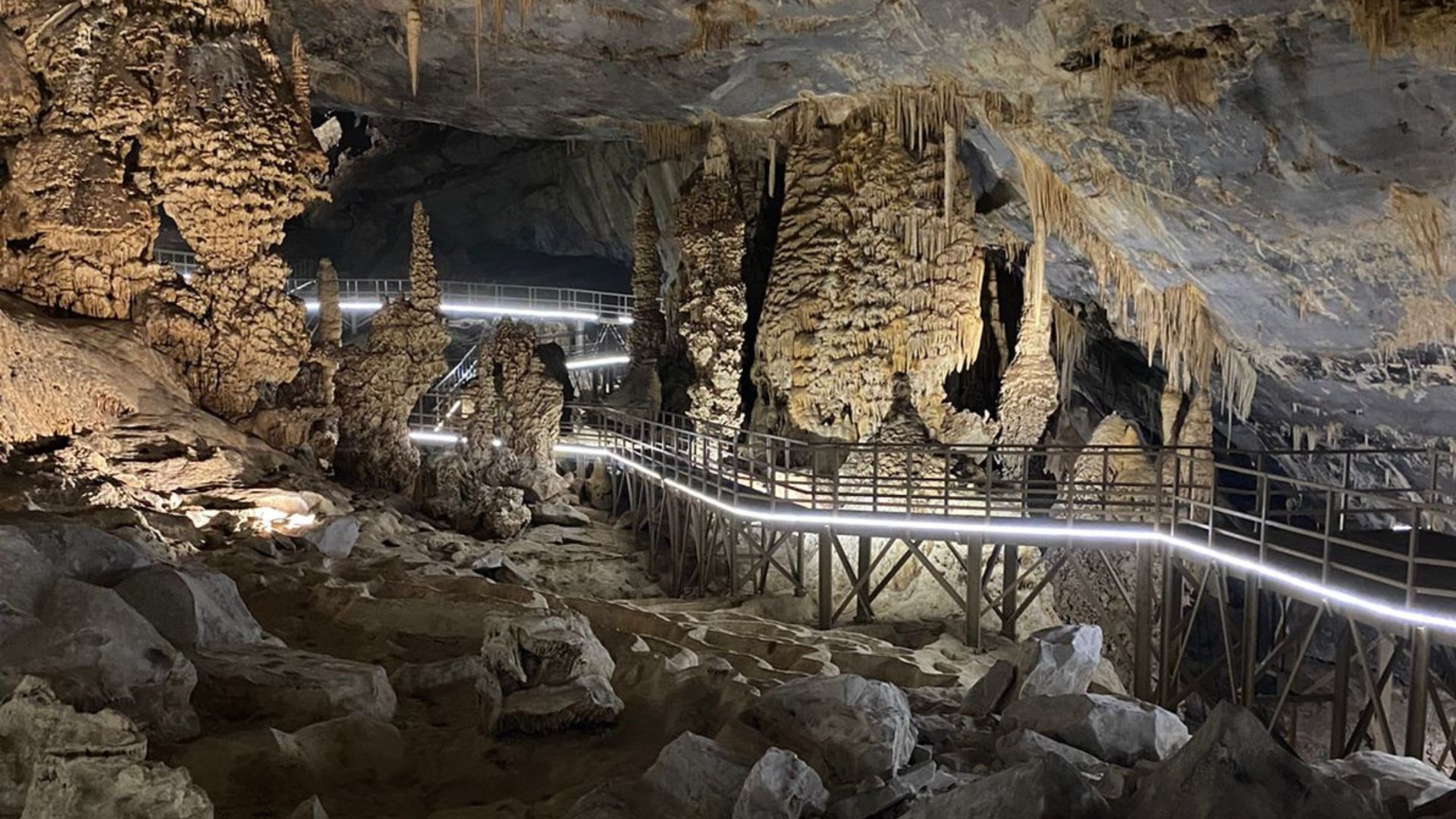 Grustas de Bustamante NL