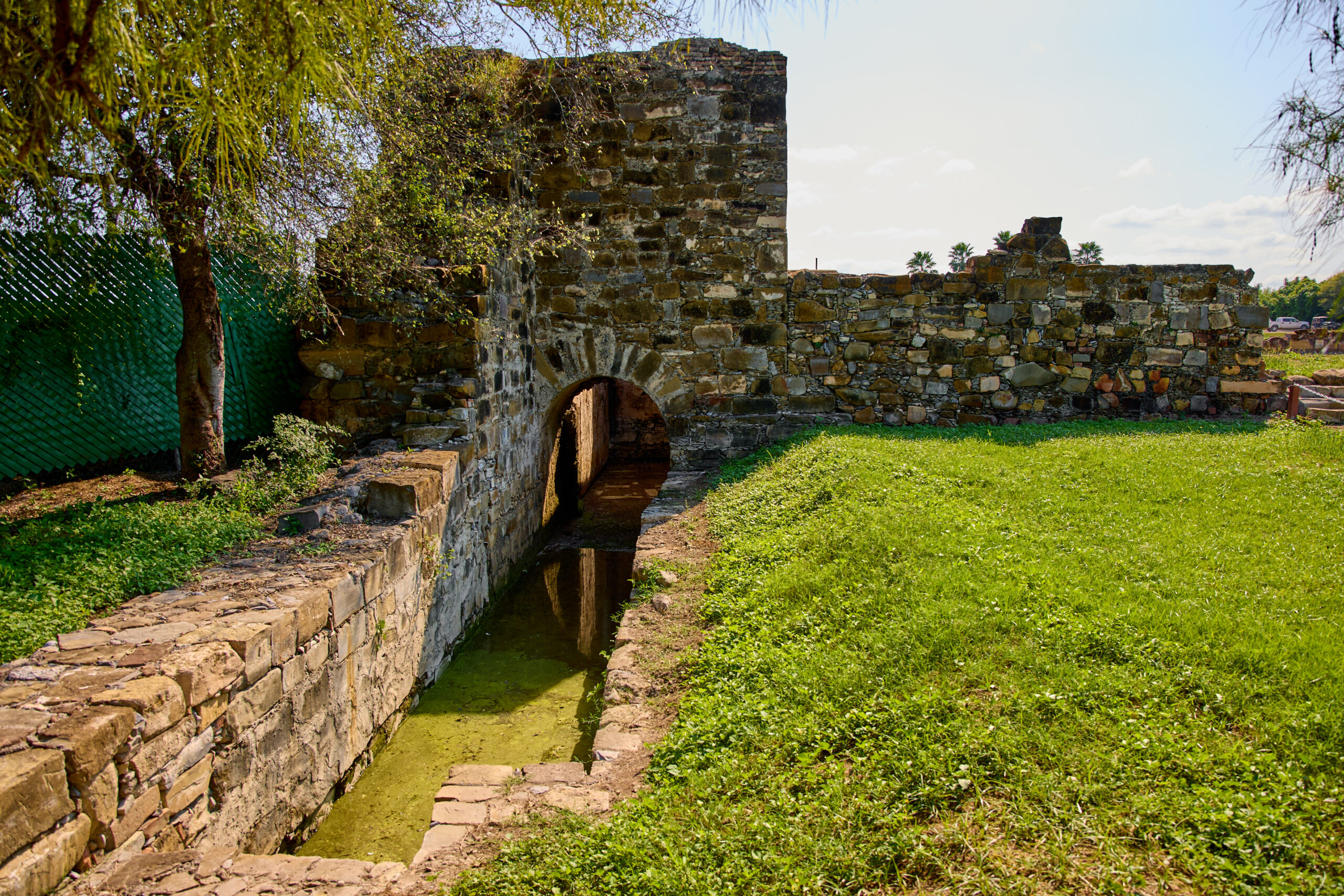 ACUEDUCTO COLONIAL
