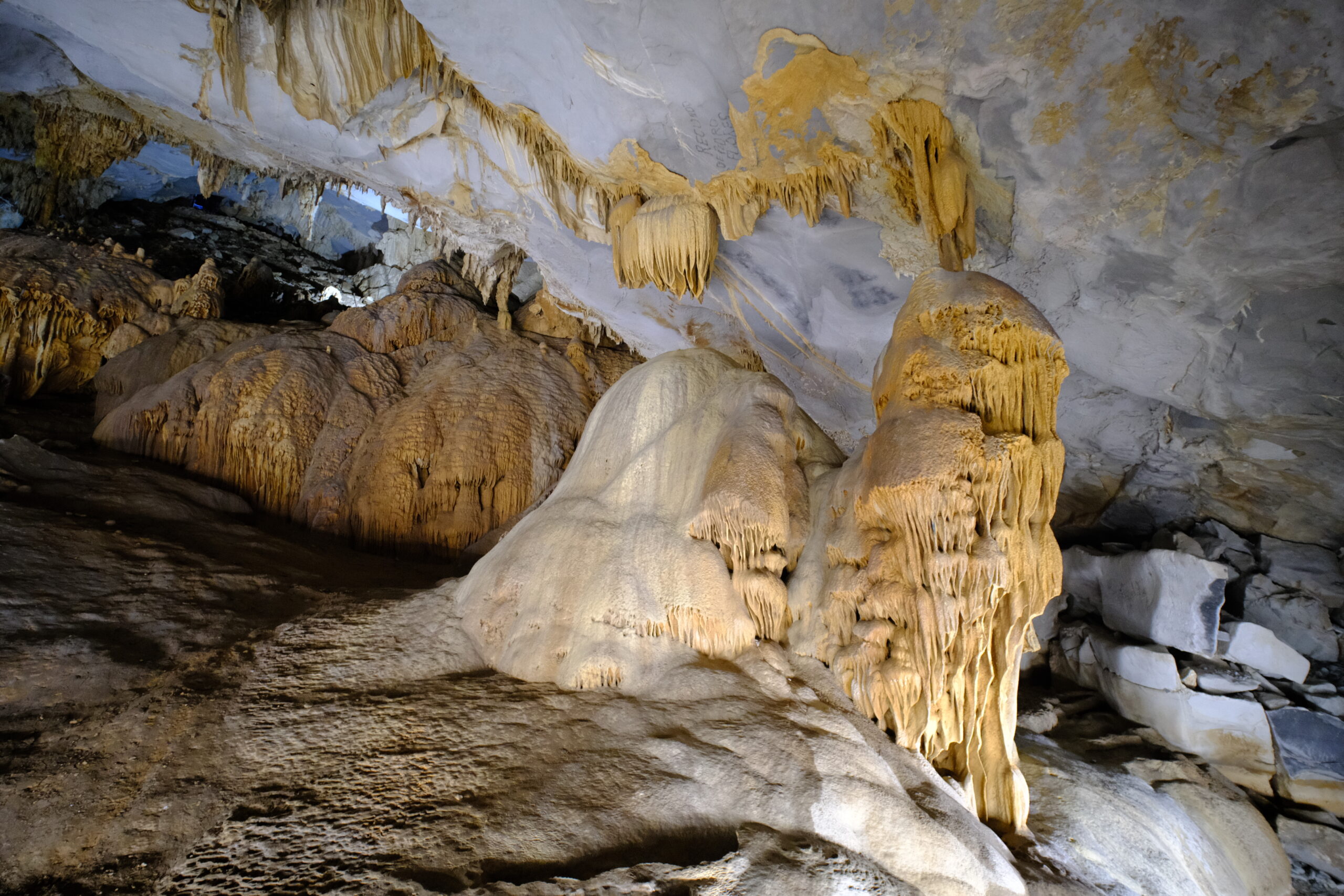 Grutas de Bustamante